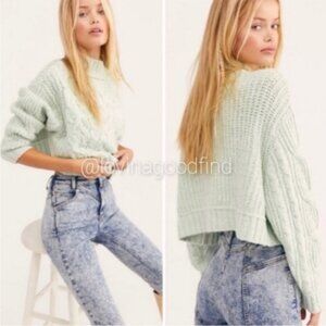 FREE PEOPLE Carousel Minty Green Fog Sweater EUC sz XL
